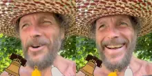 &ldquo;Il campanaro &egrave; impazzito ha preso possesso del campanile!&rdquo;: Jovanotti scherza sul suono della chiesa di Cortona, la risposta dei frati diventa virale