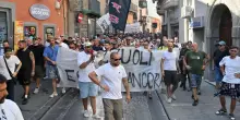 A Roma protestano gli sfollati dei Campi Flegrei: cos&igrave; si potrebbero usare le case vuote dei borghi interni