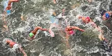 L&rsquo;allarma di Filadelli dopo la 10 km nella Senna: &ldquo;Ho avuto conati di vomito, non mi sono sentito bene&rdquo;. Guidi: &ldquo;C&rsquo;era puzza, non si vedeva granch&eacute;&rdquo;