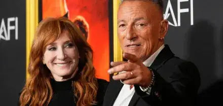 &ldquo;Mia moglie Patti convive con il mieloma multiplo da oltre otto anni, ma ora per fortuna &egrave; in remissione. La ricerca &egrave; speranza&rdquo;: lo annuncia Bruce Springsteen