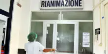 Brindisi, bimba di 7 anni cade dal balcone dei nonni: &egrave; grave. Stava giocando con un altro bambino