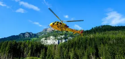 Scivolata e precipita per 50 metri, morta una ragazza di 14 anni sul gruppo del Latemar