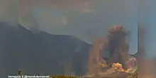 Etna, aperta una nuova bocca eruttiva in Valle del Bove. Nel pomeriggio riaperto lo spazio aereo