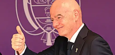 Bufera su Infantino, la Fifa ora lo protegge: &ldquo;Non tolleriamo processi. Evidente che qualcuno voglia minare noi e il presidente&rdquo;