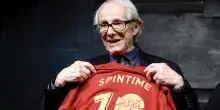 Spin Time, la solidariet&agrave; di Ken Loach: &ldquo;Ricordo il nostro incontro, Bella ciao non &egrave; mai stata cos&igrave; bella&rdquo;. 120 persone ricollocate