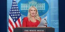 La portavoce della Casa Bianca Karoline Leavitt lascia l&rsquo;incarico. Trump: &ldquo;Sar&agrave; mia consigliera esterna&rdquo;