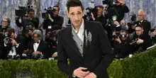 &ldquo;Ho vissuto 5 mesi isolato in una stanza d&rsquo;albergo lontano dai miei cari. Per il lavoro ho sacrificato comfort e libert&agrave;, dopo &lsquo;Il Pianista&rsquo; ho dovuto ricostruire la mia vita dall&rsquo;inizio&rdquo;: lo rivela Adrien Brody