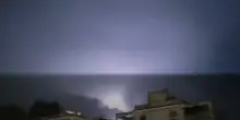 Tempesta di fulmini su Roma: l&rsquo;impressione sequenza che illumina il cielo della Capitale