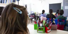Sempre pi&ugrave; precari nelle scuole italiane: &ldquo;Basta supplenze, serve un sistema di reclutamento chiaro e docenti specializzati&rdquo;
