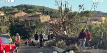 Tornado nel sud-ovest della Francia: 39 feriti e 300 case danneggiate | Il video dei danni