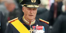 &ldquo;Le condizioni di salute di re Harald V di Norvegia sono estremamente gravi&rdquo;: il sovrano &egrave; ricoverato in ospedale e soffre di anemia emolitica