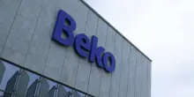 Beko, la rivolta degli operai di Fabriano: &ldquo;Nei negozi vendono piani cottura fatti all&rsquo;estero, noi in cassa integrazione&rdquo;