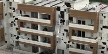 Palazzo &ldquo;crivellato&rdquo; dalla grandine nel Bresciano: &ldquo;Chicchi grandi come palle da baseball&rdquo;