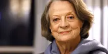 Patrimonio da 21 milioni di dollari, la fattoria dei segreti e quel dettaglio sui diritti d&rsquo;autore che nessuno si aspettava: svelato il testamento di Maggie Smith