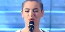&ldquo;Quando mia sorella mor&igrave; a 5 anni di tumore smisi di parlare, mi bloccai. I capelli rasati a Sanremo? Volevo essere vista, pensavo di non dover nascere&rdquo;: cos&igrave; Silvia Salemi