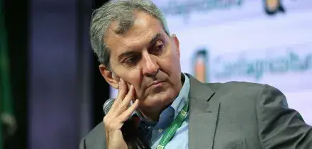 Mario Calabresi pronto a candidarsi a sindaco a Milano: ha comunicato che lascer&agrave; gli incarichi in Chora Media