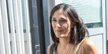 Giulia Presutti rinuncia alla conduzione di Report: &ldquo;Cos&igrave; aiuto la trasmissione a non impantanarsi in discussioni e scambi cos&igrave; piccoli&rdquo;