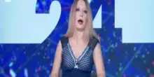 &ldquo;Il direttore della Cia a Taranto per fare il tifo alle finali delle bocce&rdquo;: la clamorosa gaffe in diretta a RaiNews 24, poi lo stop e le scuse