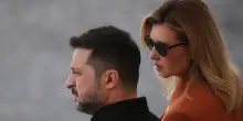 Scorta a vita per la famiglia di Zelensky: un ddl rafforza la protezione delle alte cariche dello Stato e dei capi della sicurezza