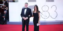 Venezia 83, la polvere sotto il red carpet. Tante luci nel report di Giuli ma il cinema guadagna solo con Zalone