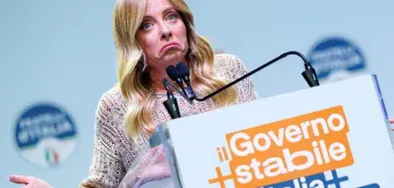 Il governo Meloni &egrave; una maledizione biblica. Ma mancano alternative credibili da praticare