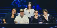 &ldquo;C&rsquo;&egrave; una smania nella musica di oggi a non essere artisti, ma diventare famosi. Questo ti pu&ograve; portare a fare anche musica di me**a&rdquo;: Jake La Furia trascina X Factor 2026. Le novit&agrave; della ventesima edizione