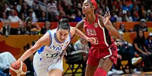 Mondiali di basket femminili, l&rsquo;Italia fa tremare gli Usa e perde tra le polemiche. Petrucci: &ldquo;Arbitri cos&igrave; bravi che meritano la finale&rdquo;