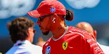 &ldquo;Sono devastato, i ragazzi avevano lavorato tanto in fabbrica. Non siamo all&rsquo;altezza&rdquo;: lo sfogo di Hamilton dopo Monza
