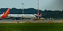 Malpensa, principio d&rsquo;incendio a bordo del volo easyJet diretto a Praga: evacuati 146 passeggeri, scalo chiuso per un&rsquo;ora