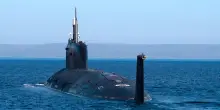 Guerra ibrida nell&rsquo;Artico, Reuters: &ldquo;La Nato ha impedito a sottomarini russi di sabotare cavi sottomarini alle Svalbard&rdquo;