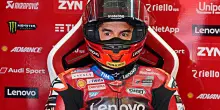 Moto Gp, Marc Marquez fa la voce grossa: vince la Sprint davanti a Bezzecchi e accorcia su Martin | Ordine d&rsquo;arrivo e nuova classifica