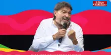 &ldquo;Io in politica? Voglio continuare a fare Report che &egrave; la cosa che d&agrave; pi&ugrave; fastidio&rdquo;: Ranucci alla festa del Fatto intervistato da Proietti e Sommi