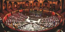 Il dibattito sulla legge elettorale dovrebbe spingere la politica a chiedersi come ricucire coi cittadini