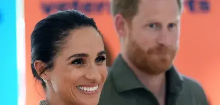 Sicurezza dei figli o pressione sul governo? Harry e Meghan ritirano Archie e Lilibet dalla scuola nel Cotswolds a due giorni dall&rsquo;inizio delle lezioni