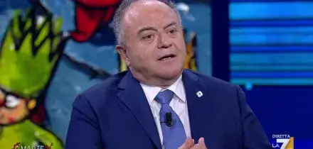 Gratteri a La7: &ldquo;L&rsquo;arroganza non paga ma la politica non ha imparato la lezione del referendum e continua ad attaccare la magistratura&rdquo;