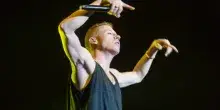 &ldquo;Un milione per la Palestina, ora tocca a te&rdquo;: la sfida di Macklemore. Ed Sheeran rilancia con il doppio ed entra in gioco il magnate del football Usa Robert Kraft