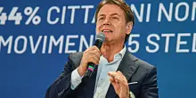 Conte risponde a Schlein: &ldquo;Uno non vale uno? Dopo queste parole non c&rsquo;&egrave; alternativa alle primarie. Per noi contano i cittadini e loro vogliono lo stop al riarmo&rdquo;
