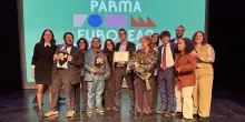 Giovani e politica, l&rsquo;indagine: &ldquo;Gli italiani i pi&ugrave; impegnati in Europa. Ma la maggior parte non ha fiducia nelle istituzioni&rdquo;