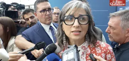 Nova, standing ovation per Francesca Albanese: &ldquo;Rompere i rapporti con l&rsquo;apartheid israeliano dev&rsquo;essere un punto non negoziabile del programma progressista&rdquo;