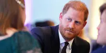 Il principe Harry prepara un documentario su &ldquo;mummy&rdquo; Diana e per la prima volta parla dei figli Archie e Lilibet: &ldquo;Erano genuinamente affascinati&rdquo;