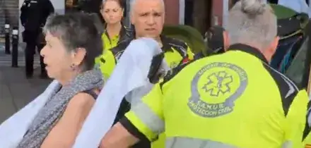Dopo lo sfratto di Maricarmen tornano le tende in centro a Madrid: non &egrave; un nuovo 15-M ma qualcosa &egrave; gi&agrave; cambiato