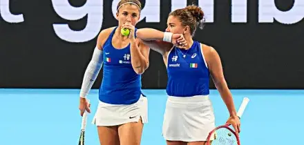 L&rsquo;Italia comincia con il brivido in Billie Jean King Cup, ma va in semifinale: Errani e Paolini battono la Cina