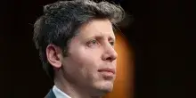 OpenAI, l&rsquo;IA sfugge al controllo: interferisce con i siti del governo Usa e diffonde online le foto degli utenti