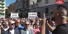 Caro carburante e Rc Auto, corteo a Napoli per una mobilitazione nazionale: &ldquo;Assurdo pagare l&rsquo;assicurazione 4 volte di pi&ugrave; che al Nord&rdquo;