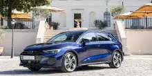 Audi A3, trent&rsquo;anni e non sentirli. La berlina dei quattro anelli si aggiorna e costa meno &ndash; FOTO