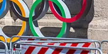Milano-Cortina, l&rsquo;eredit&agrave; di debiti e ritardi. Come volevasi dimostrare: un terzo delle opere deve ancora partire, l&rsquo;ultimo cantiere nel 2033 | Il rapporto