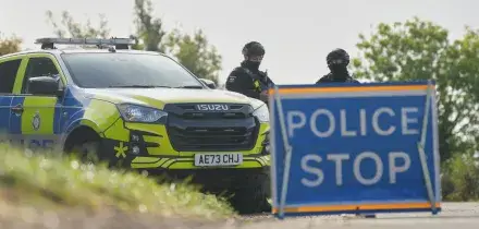 Esplosivi alla base Raf di Fairford: i 5 uomini arrestati sono cittadini britannici. Indagini su collegamenti con Iran o Russia