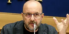 &ldquo;Malag&ograve;? Il governo vuole commissariare la Figc. Sarebbe l&rsquo;ennesima presa di potere, mai vista una politica cos&igrave; sfrontata&rdquo;: Berruto sul caso tesseramento