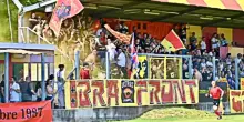 Violenza di gruppo e revenge porn, chiesti fino a 4 anni per tre calciatori ex Bra: &ldquo;Condivisero anche un video sulla chat di Whatsapp&rdquo;