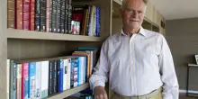 &Egrave; morto Jeffrey Archer, lo scrittore britannico ha venduto oltre 300 milioni di copie nel mondo. Ex parlamentare conservatore e membro della Camera dei Lord nel 2001 fu condannato per falsa testimonianza